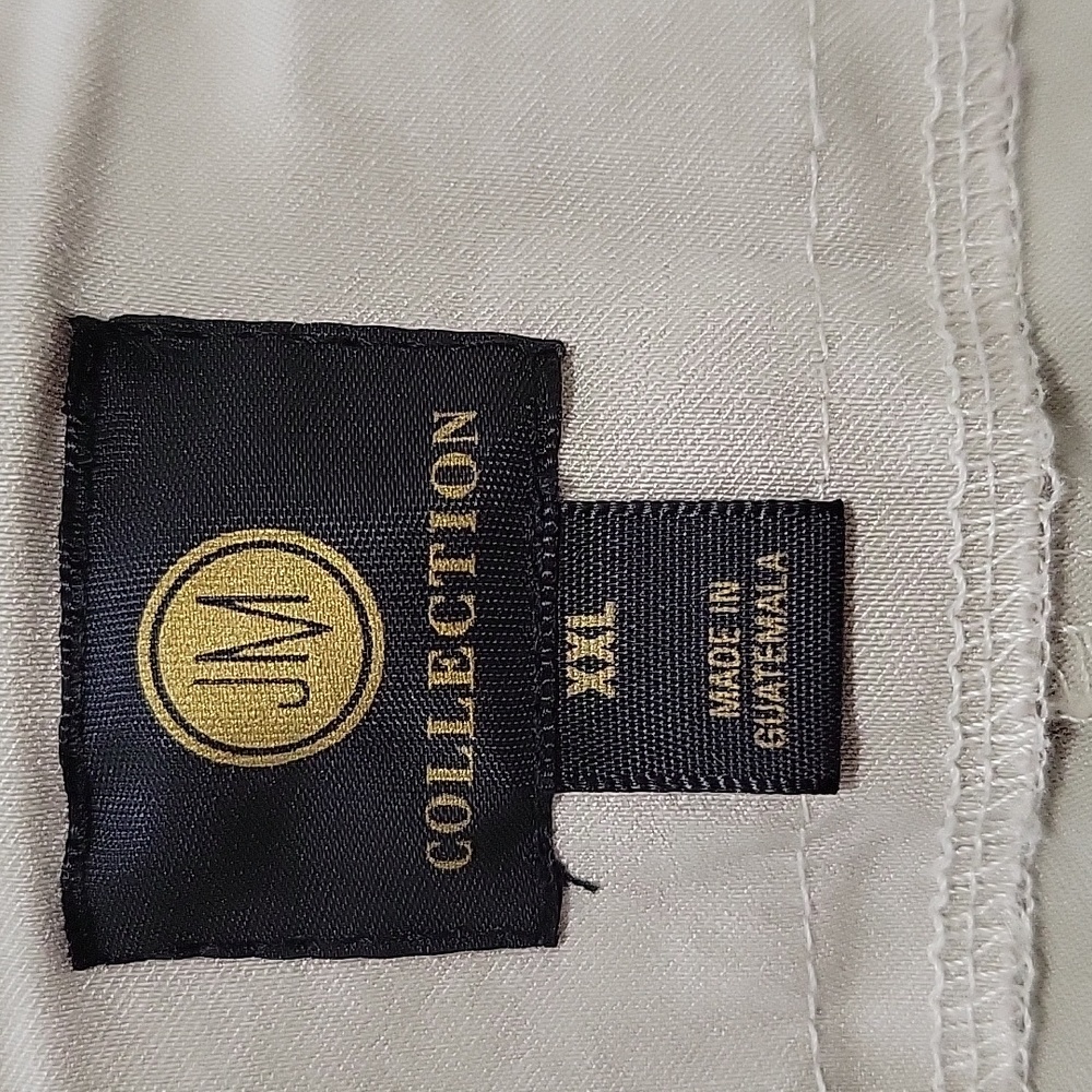 JM Collection Khaki Capris - Picture 4 of 5